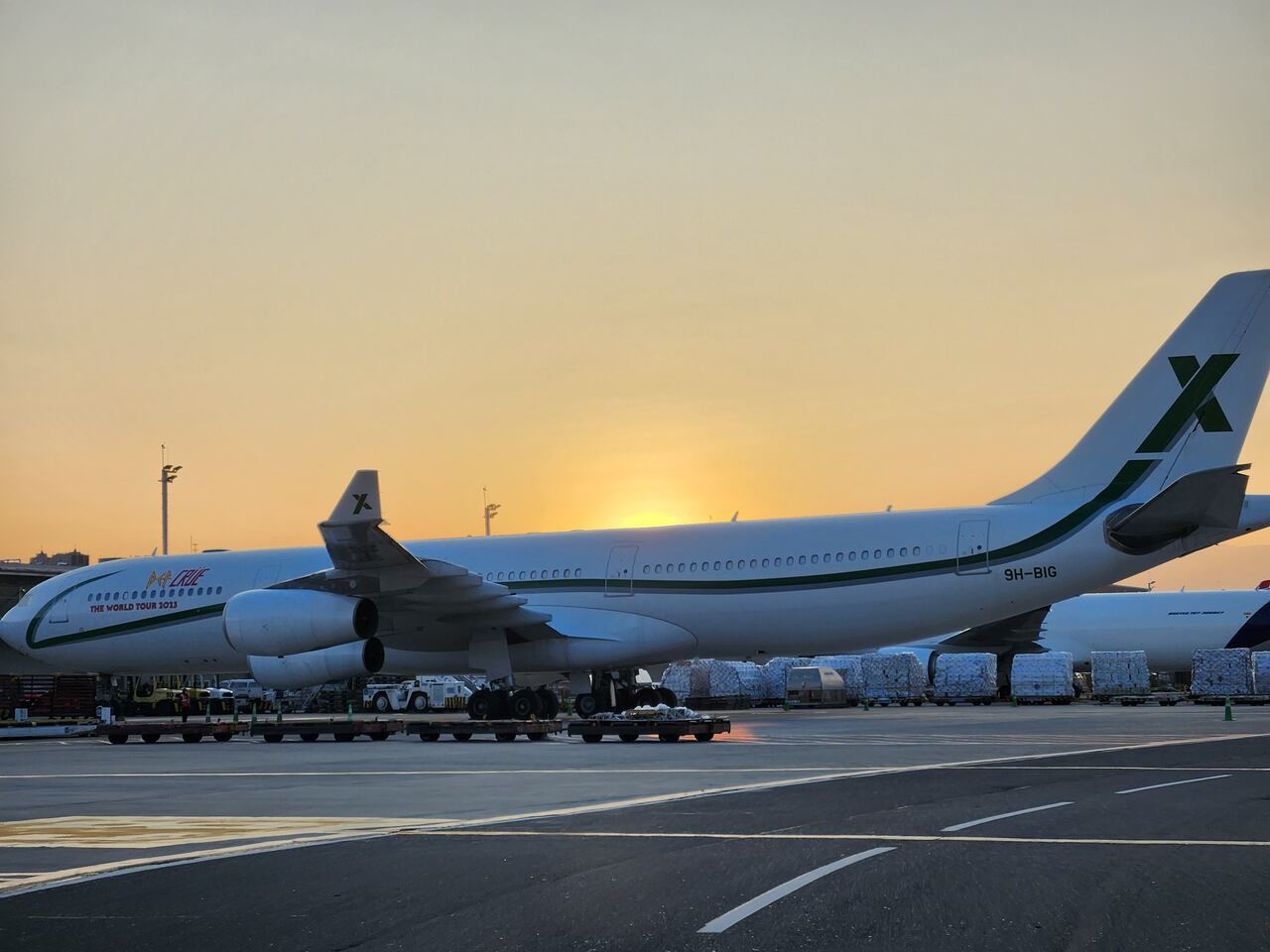 Def Leppard y Montley Crue