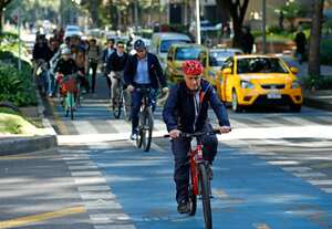 Dia sin carro 2020
Bicicletas
Patinetas
Carrera 11 con calle 85
Bogotá, febrero 6 de 2020
Foto León Darío Peláez/ Semana