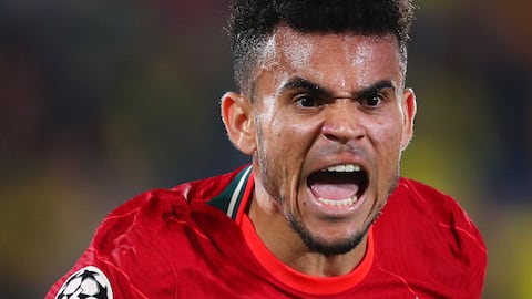Luis Díaz marca el 2-2 del Liverpool en la Cerámica