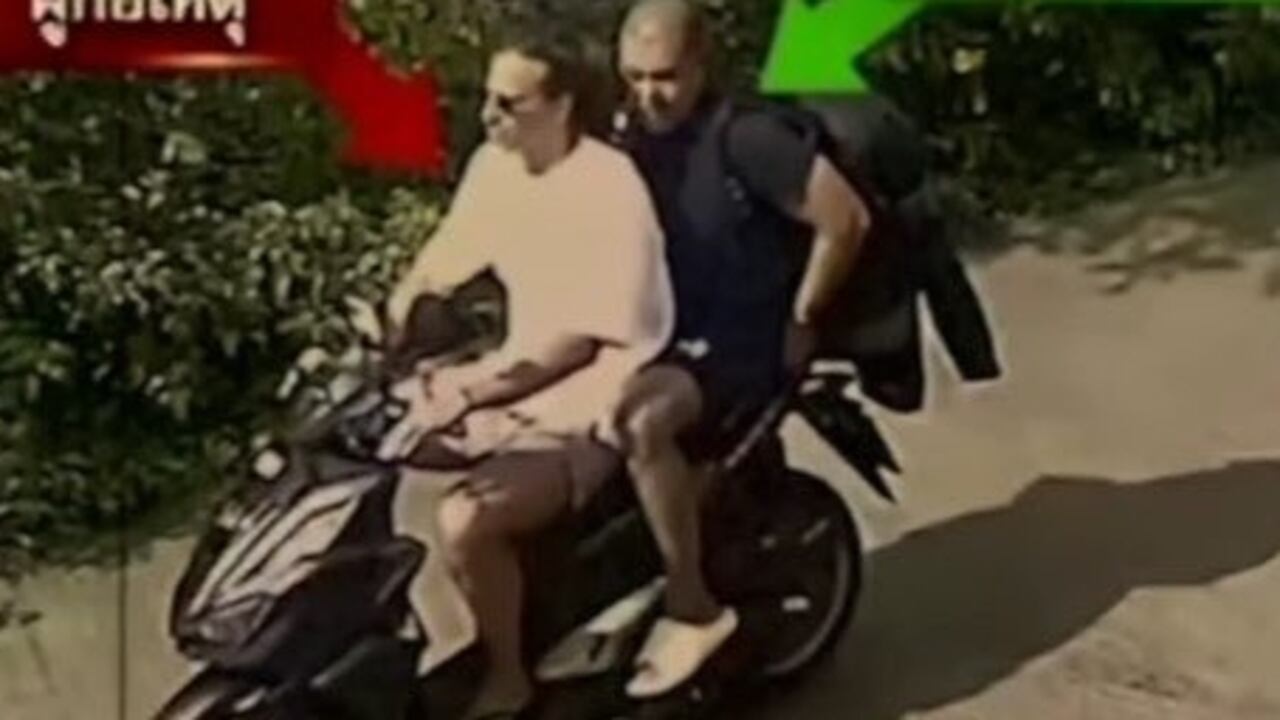 La policía tailandesa reveló imágenes de ambos hombres compartiendo antes del macabro crimen.
