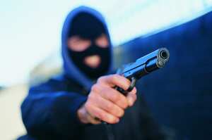 Ladrón muere en pleno atraco en México.