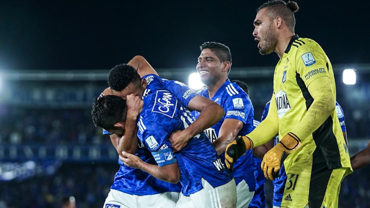 Jugadores de Millonarios, equipo que estará presente en la fase previa de la Copa Libertadores
