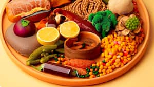 Según ChatGPT en el año 2050 habría una gran oferta de alimentos producidos a base de vegetales.