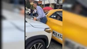 El exalcalde de Medellín denuncia que fue atropellado mientras hacía campaña política en la calle