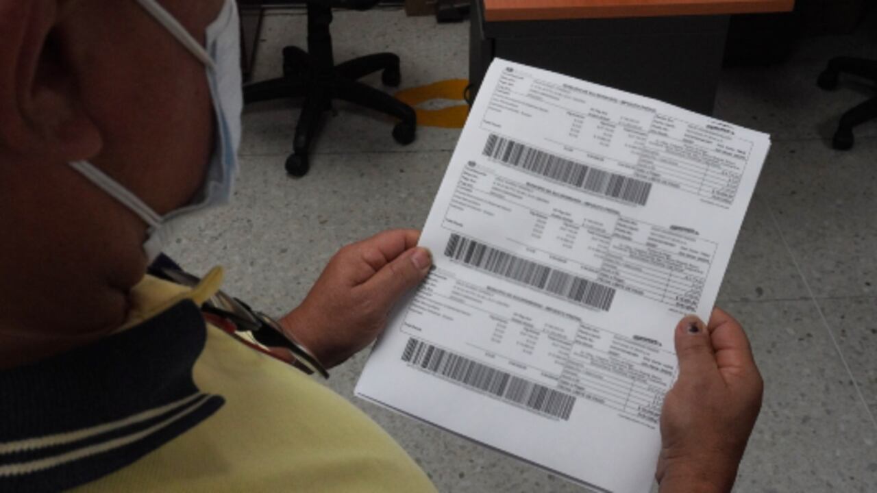 Los contribuyentes tienen tres opciones para obtener el recibo de pago.