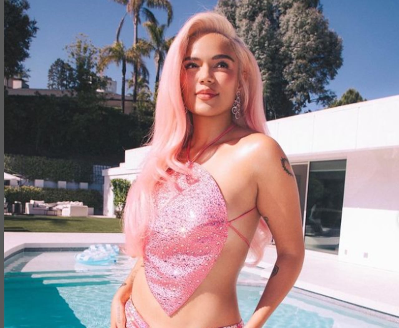 Karol G sorprendió con su más reciente portada en la revista Rolling Stone.