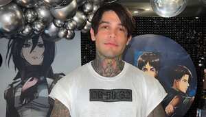 El influenciador contó el motivo por el cual no conocieron el motivo de la muerte de su padre. Foto de Instagram @yefersoncossio