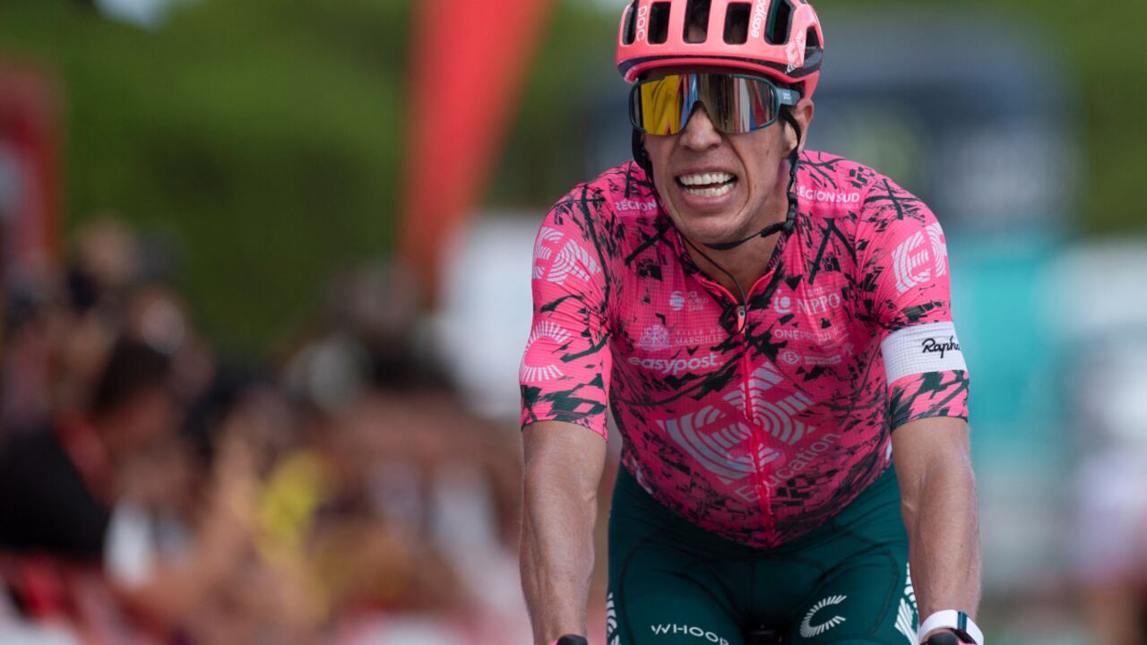 Team Education First's Columbian rider Rigoberto Uran crosses the finish line in first place during the 17th stage of the 2022 La Vuelta cycling tour of Spain, a 162.3km race from Aracena to the Monasterio de Tentudia monastery in Calera de Leon, on September 7, 2022.
AFP/JORGE GUERRERO