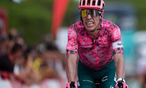 Team Education First's Columbian rider Rigoberto Uran crosses the finish line in first place during the 17th stage of the 2022 La Vuelta cycling tour of Spain, a 162.3km race from Aracena to the Monasterio de Tentudia monastery in Calera de Leon, on September 7, 2022.
AFP/JORGE GUERRERO