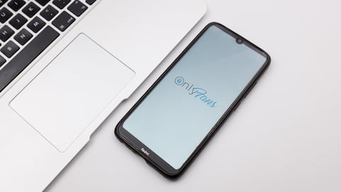 Jóvenes y catanas: las famosas colombianas que ponen a arder Onlyfans con sus publicaciones