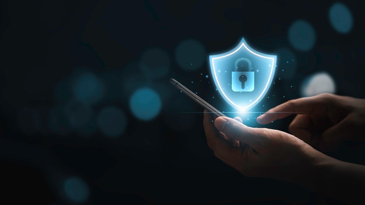 Los smartphones cuentan con varios sistemas para bloquear el equipo.