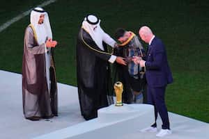 Lionel Messi en medio de la premiación.