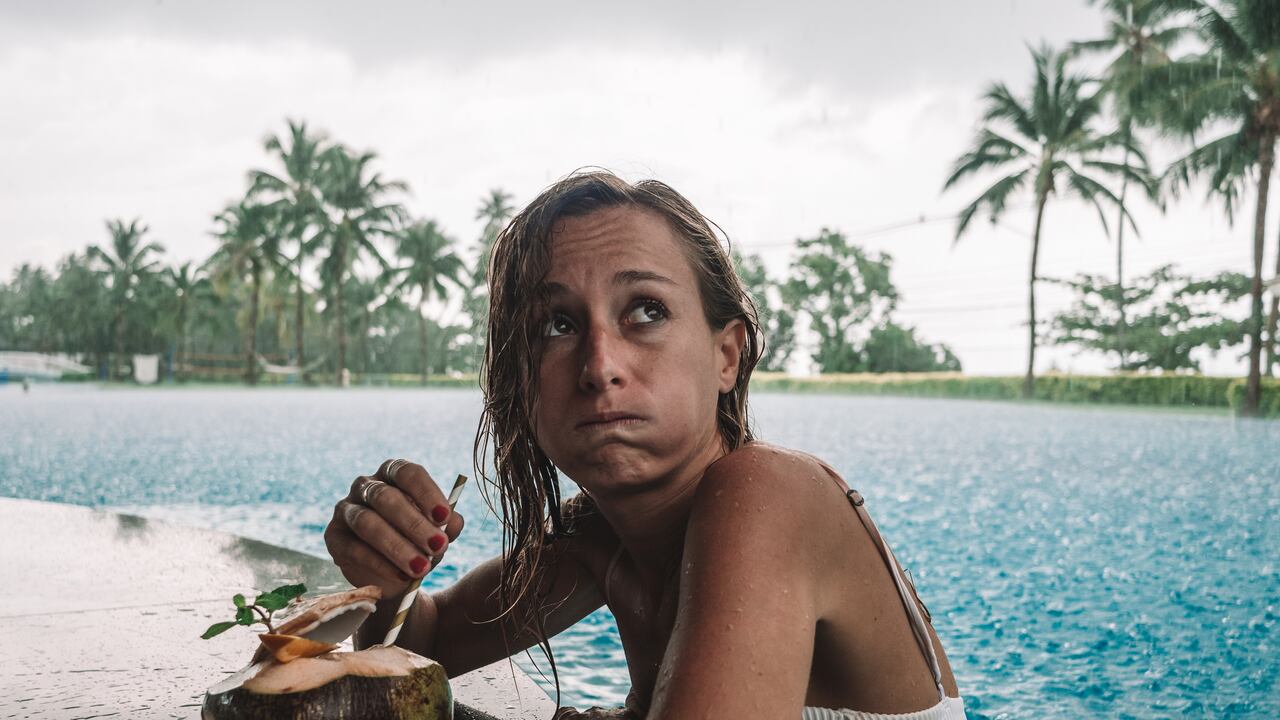turista enojado
