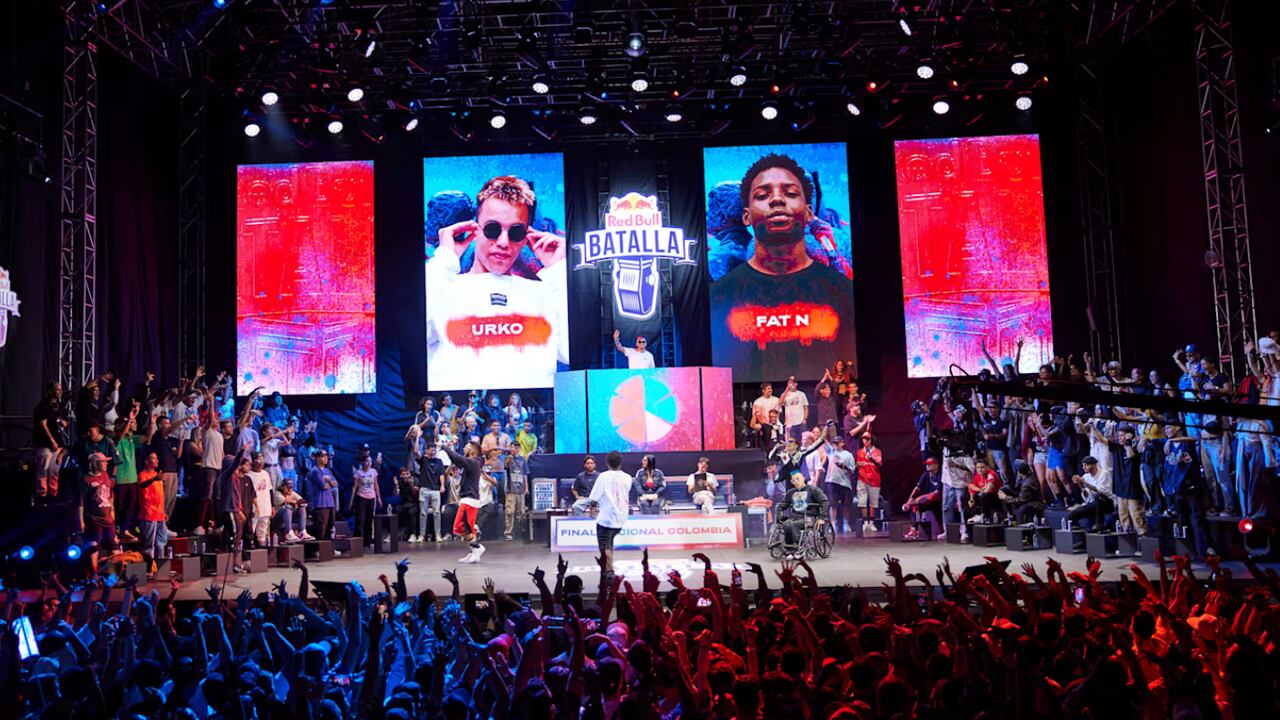 Los seguidores del freestyle no pueden perderse la oportunidad de presenciar la Final Nacional de Red Bull Batalla 2024. Regístrese ahora mismo para asegurar su acceso a este evento épico en Bogotá.