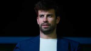 Sorprende el estado físico de Piqué a su llegada a Miami.
