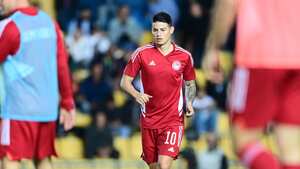 James Rodríguez fue inicialista ante Panetolikos.