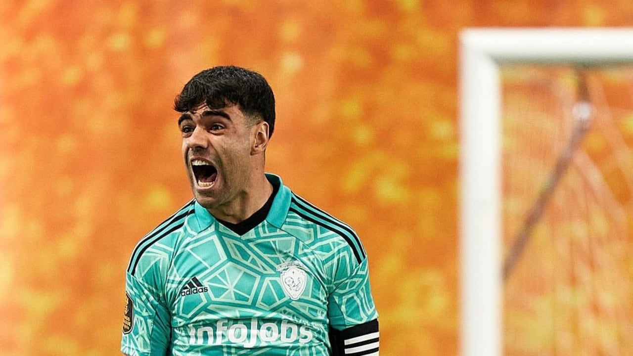 Dani Pérez, portero de Aniquiladores en la Kings League.