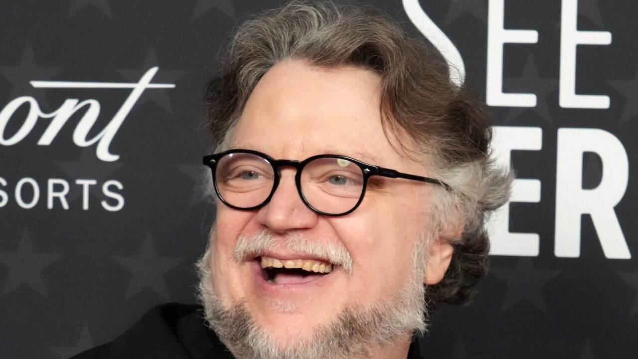 Guillermo del Toro es el director de la película Pinocho de Netflix