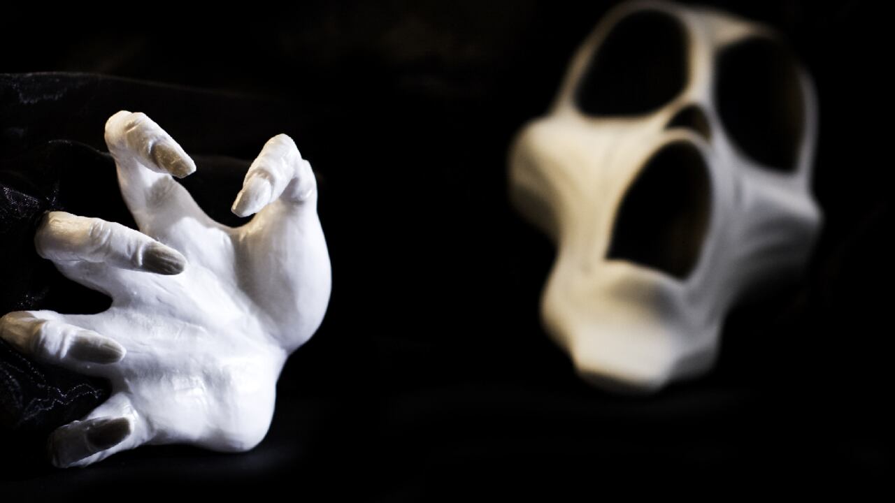 Investigan a guardería por maltrato a niños. Profesora usaban mascaras de terror para castigarlos.