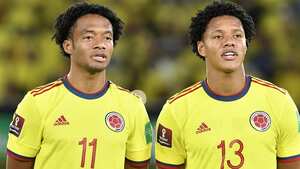 Juan Guillermo Cuadrado y Yairo Moreno, jugadores de la Selección Colombia