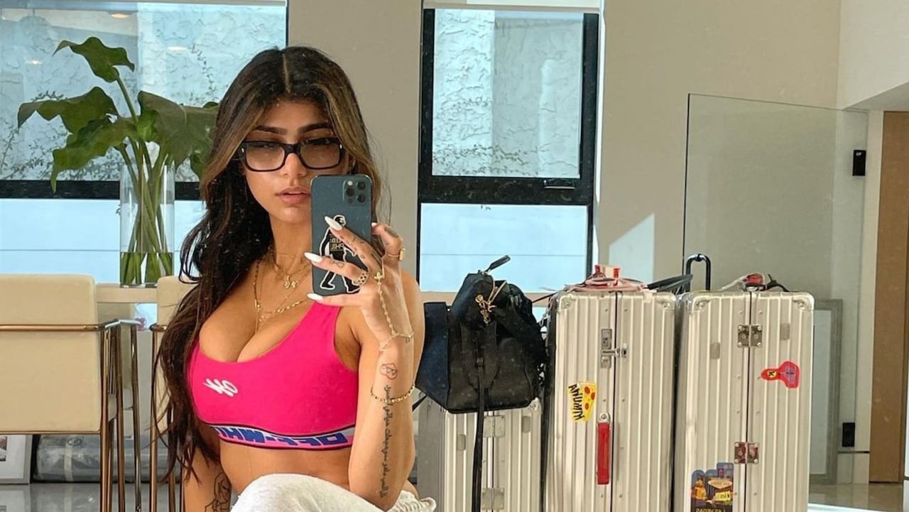 (Fotos) Mía Khalifa presumió su cuerpazo en el desierto