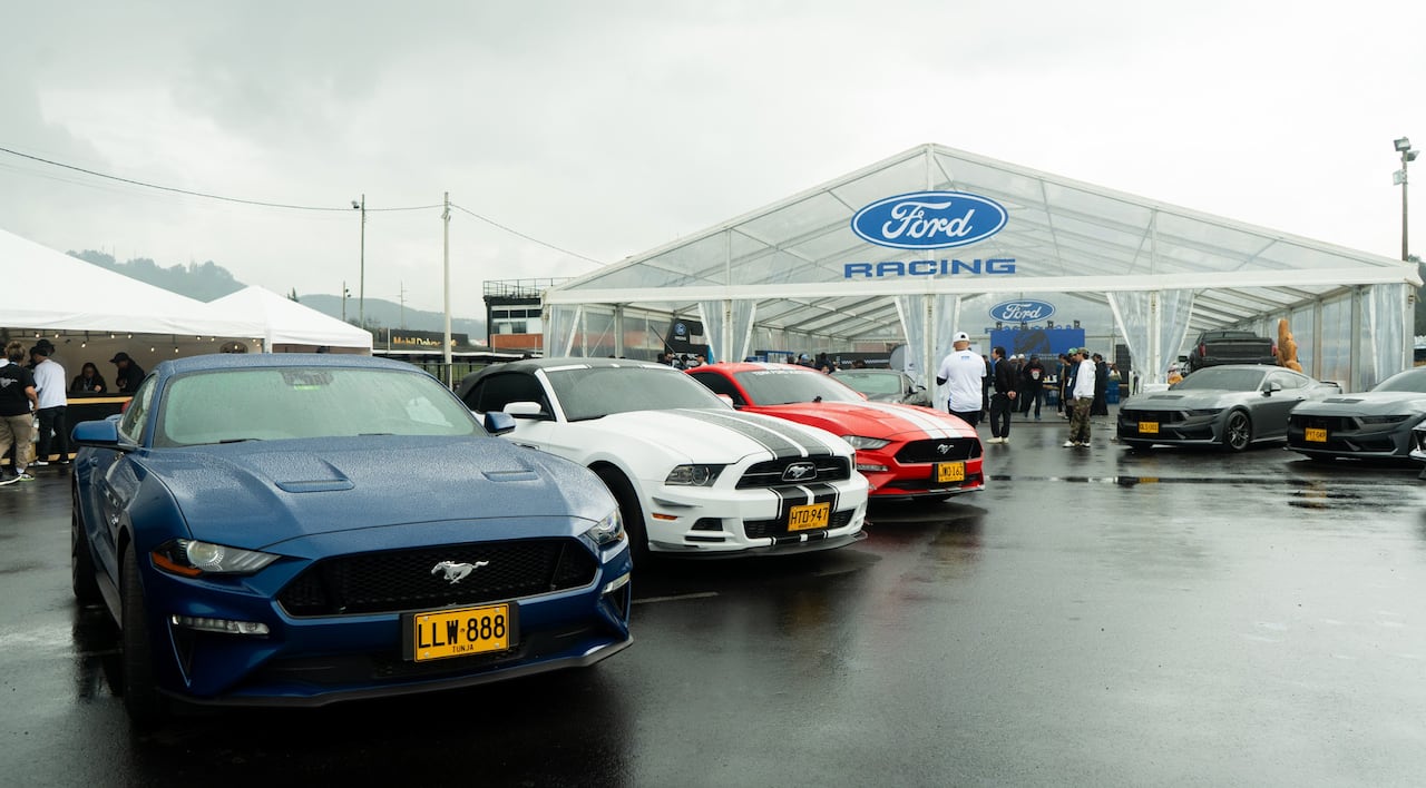 El Mustang cumple 60 años a todo motor en Colombia