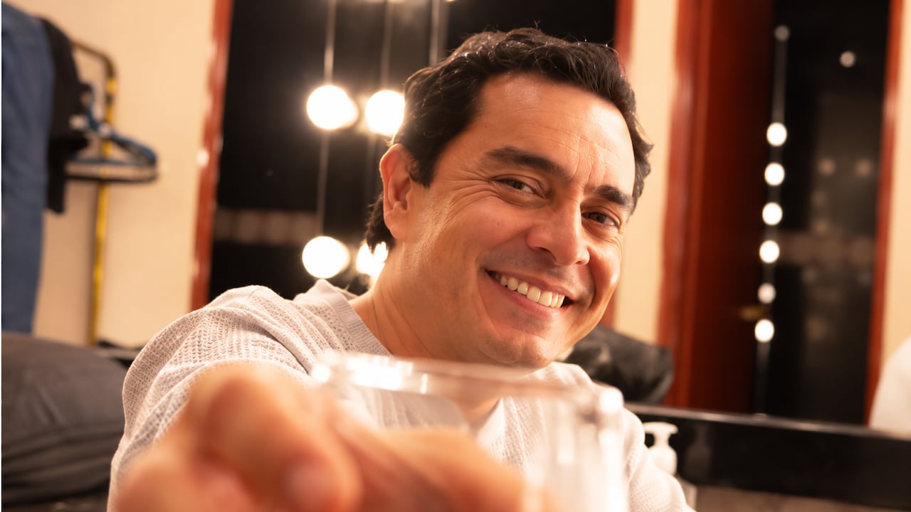 Danny Hoyos lanza su segundo libro 'Primavera'
