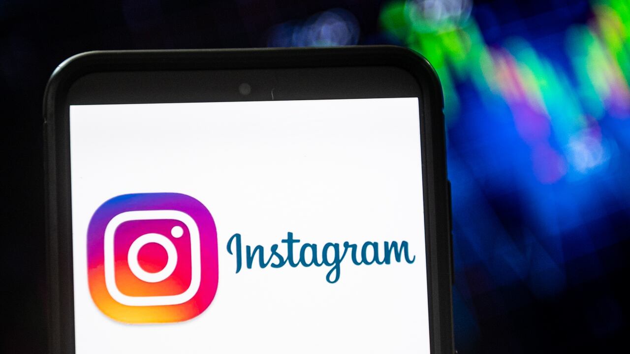 Instagram logo