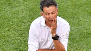 SAMARA, RUSSIA - JULY 02: Juan Carlos Osorio, Manager of Mexico reacts during the 2018 FIFA World Cup Russia Round of 16 match between Brazil and Mexico at Samara Arena on July 2, 2018 in Samara, Russia. (Photo by Hector Vivas/Getty Images)