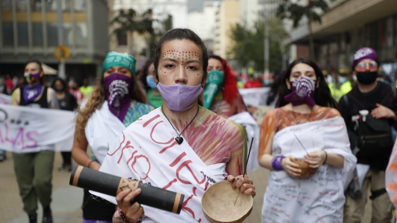 Día internacional de la No violencia contra la Mujer en la Jimenez con séptima