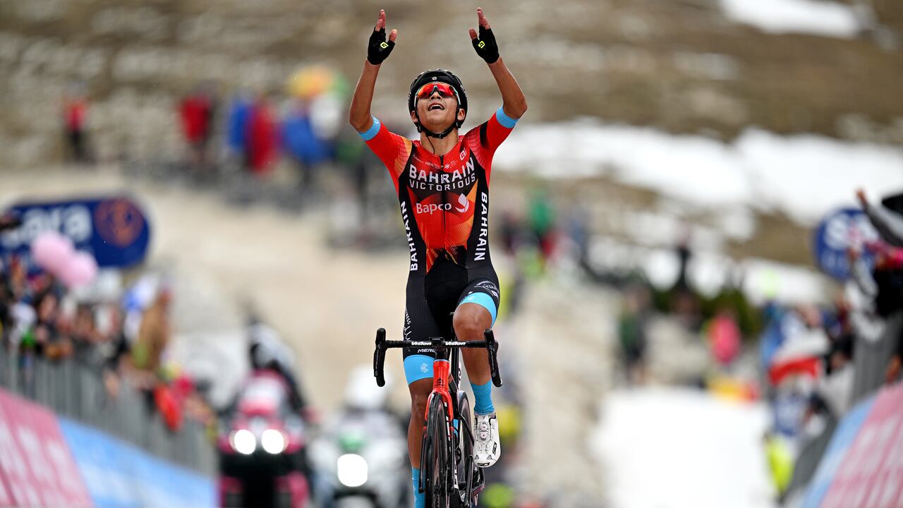 El ciclista colombiano Santiago Buitrago ganó la etapa reina del Giro de Italia.