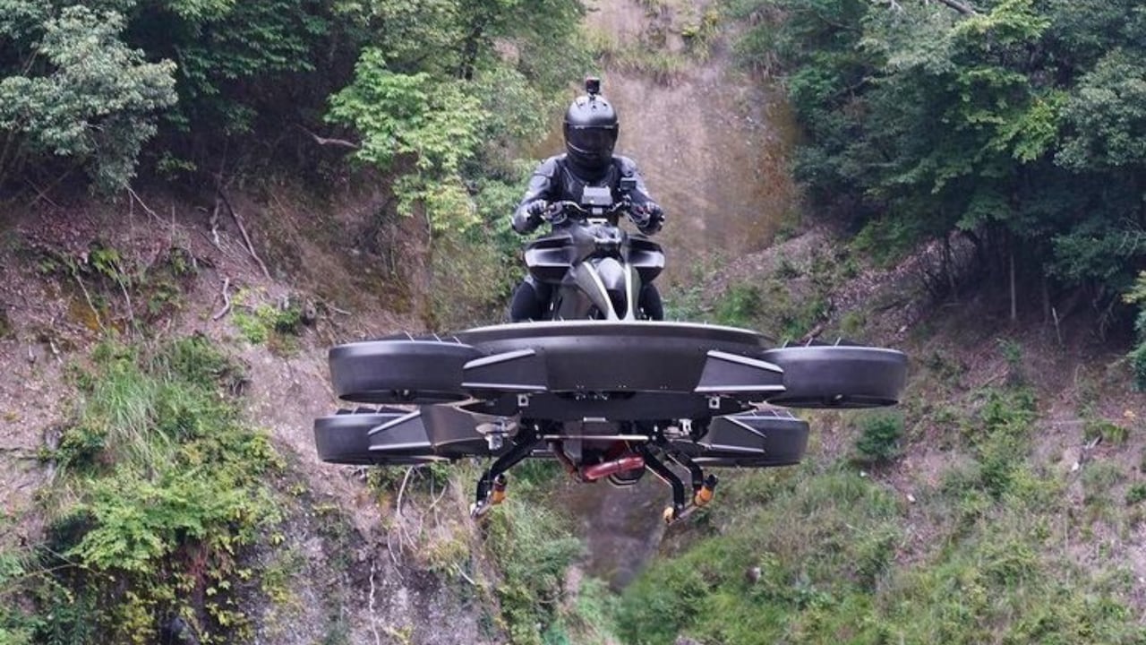 Todo un lujito: revelan el costo de la primera moto voladora del mundo
