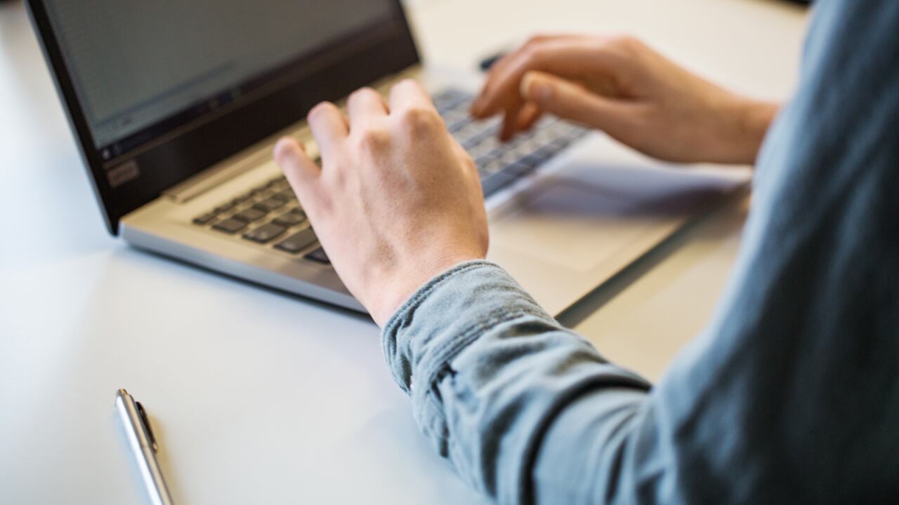 Ofrecen 2000 empleos en Colombia y no es necesario tener título profesional