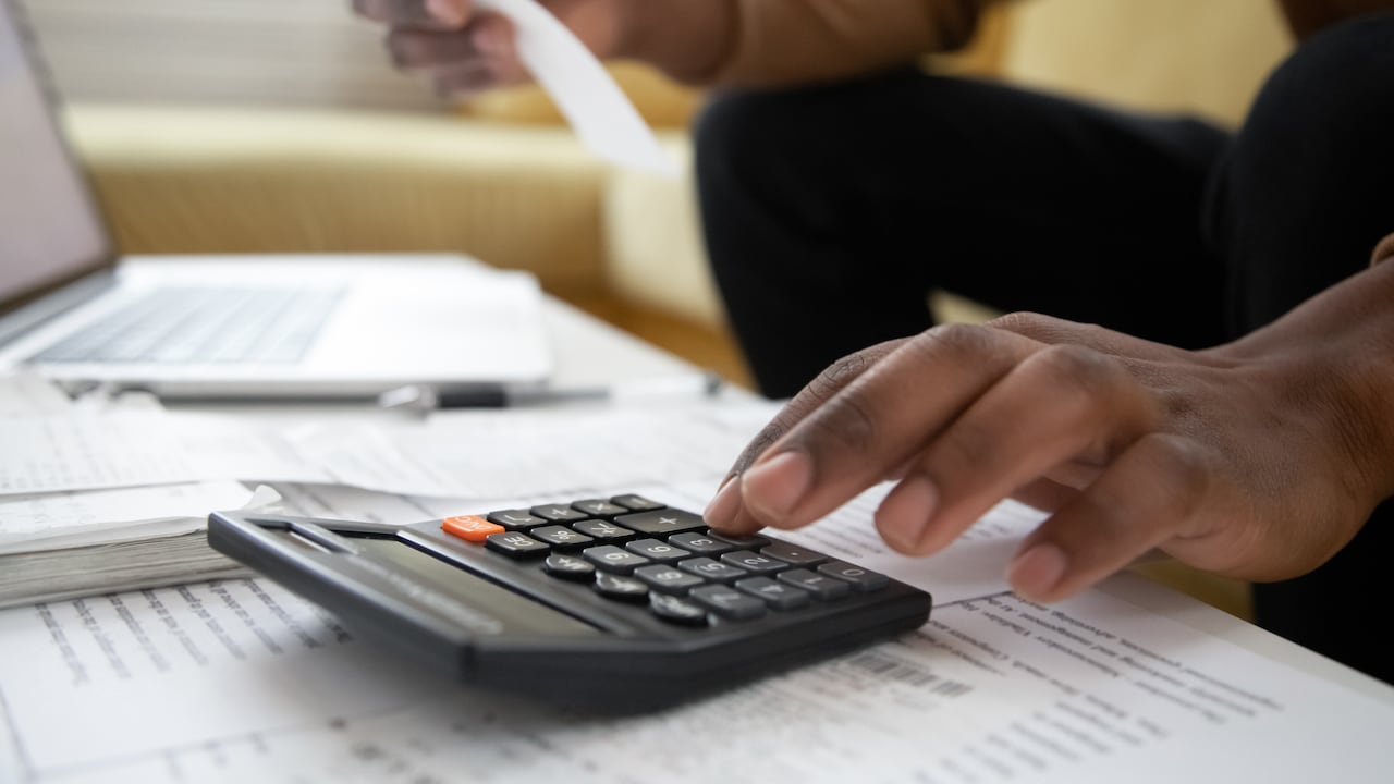 Gestionar adecuadamente las deudas es fundamental para las finanzas personales.