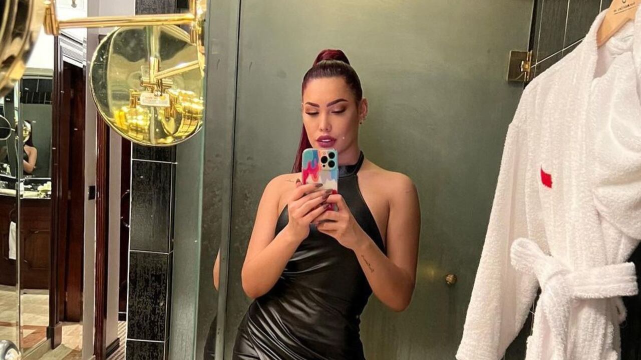 Ana del Castillo