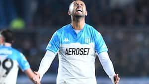 Edwin Cardona, jugador de Racing de Argentina.