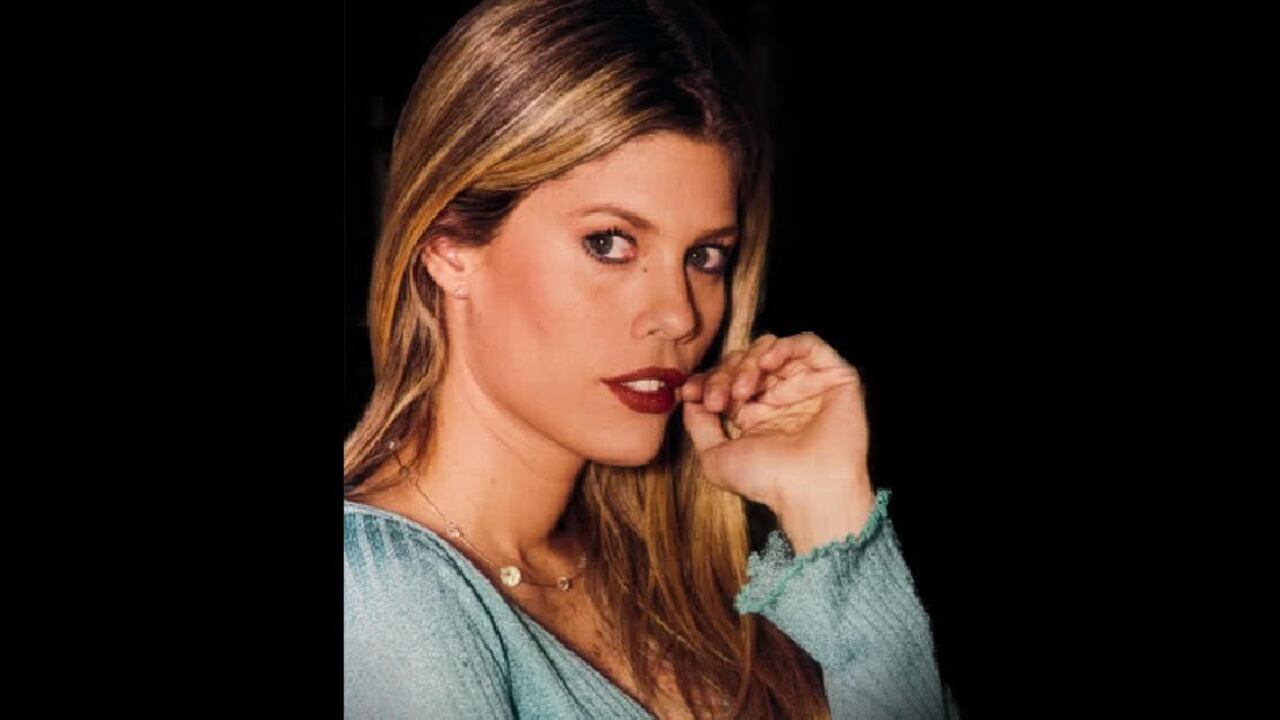 Lorna Cepeda interpretando a Patricia Fernández