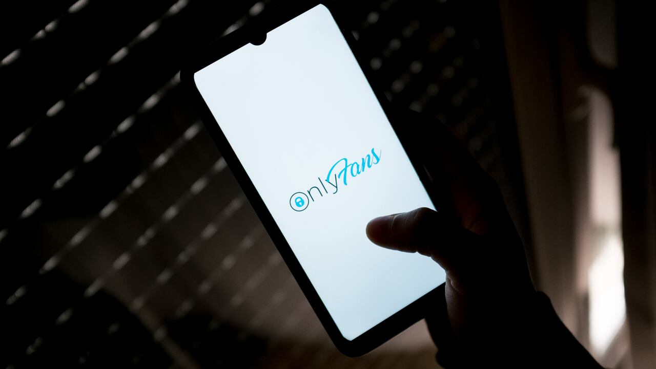 La "ardiente" abuelita que se metió a OnlyFans y en el primer mes ganó una millonada
