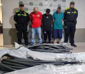 La Policía Metropolitana de Pereira captura a tres personas que al parecer hurtaban cable de telefonía