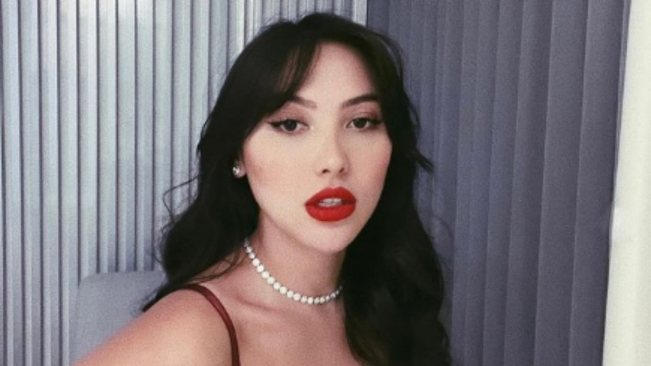 Aida Victoria mostró un detalle de su cuerpo para ponerle fin a los rumores que la ponen como protagonista de este video.