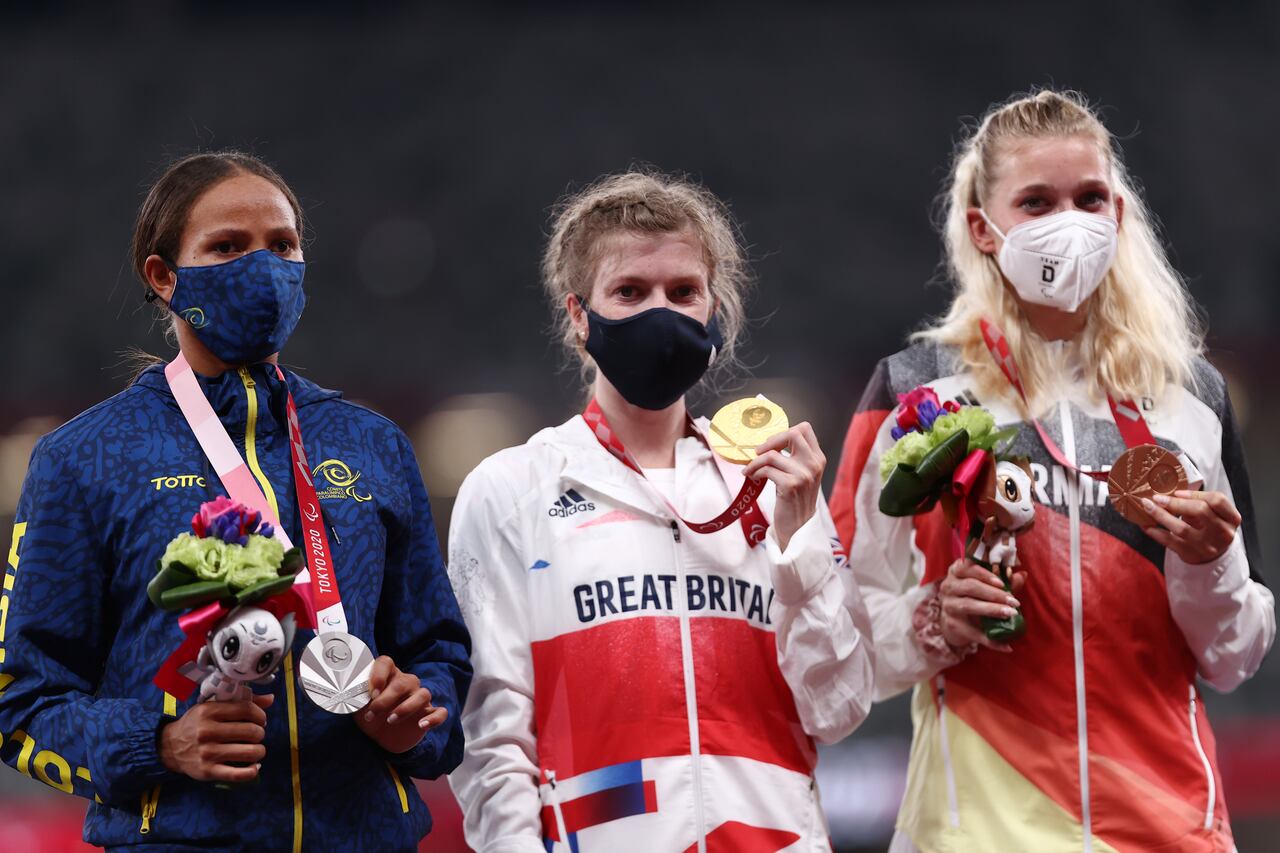 Faisury Jiménez en el podio de los Juegos Paralímpicos de Tokio 2020