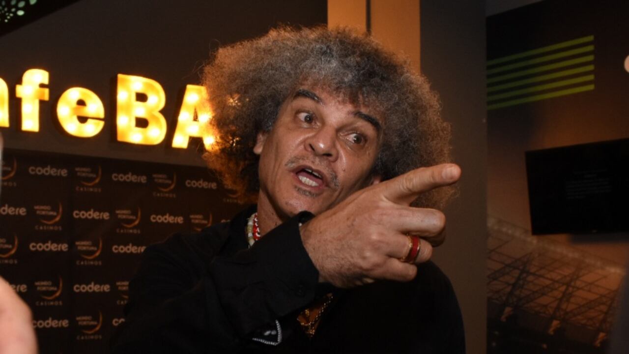 Carlos ´el pibe´ Valderrama en el Casino Mundo Fortuna - Codere en Gran Plaza El Ensueño opinó sobre el nivel de Teófilo Gutiérrez.
