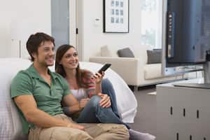 Los televisores inteligentes cuentan con varios puertos que son de gran utilidad.