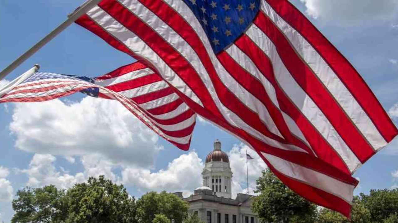 Embajada de EE. UU. en Colombia suspende trámites de visas por covid-19.