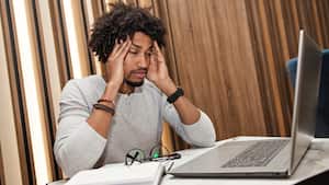 El arrepentimiento se genera ante la dificultad de encontrar un empleo bien remunerado