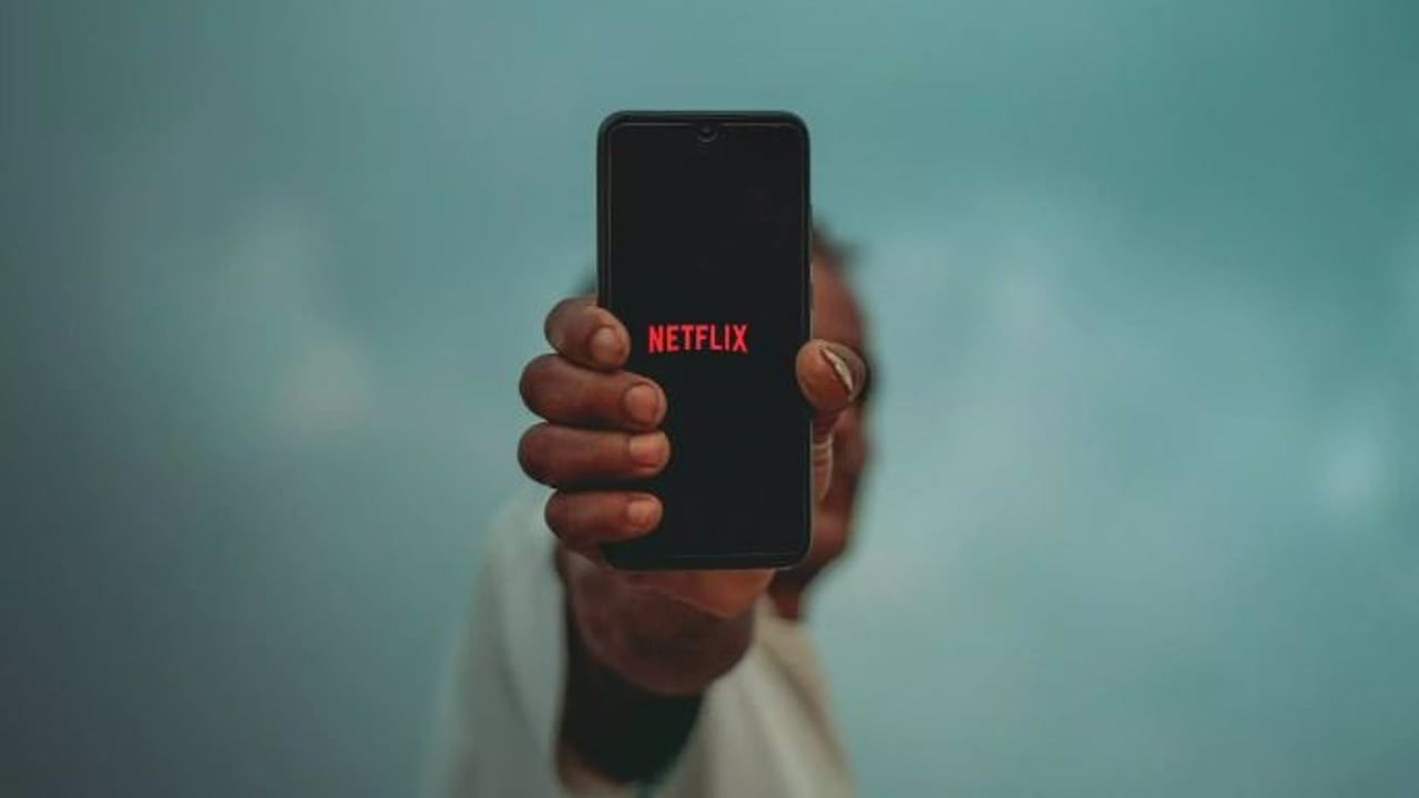 No es la primera vez que los directivos de Netflix se pronuncian sobre la posibilidad de lanzar una oferta adicional con anuncios. Foto: Europa Press.