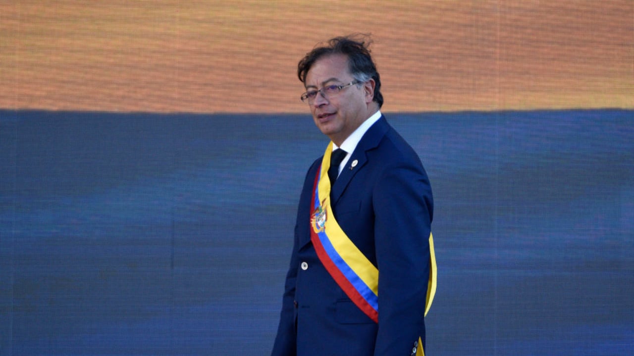 ¿Cuántos hijos tiene Gustavo Petro? uno de ellos es adoptado