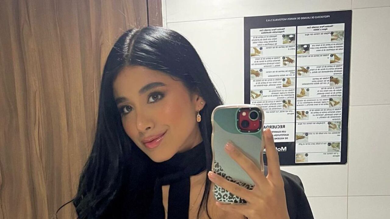 Joven 30 años menor, revela que tiene una relación con Jhonny Rivera