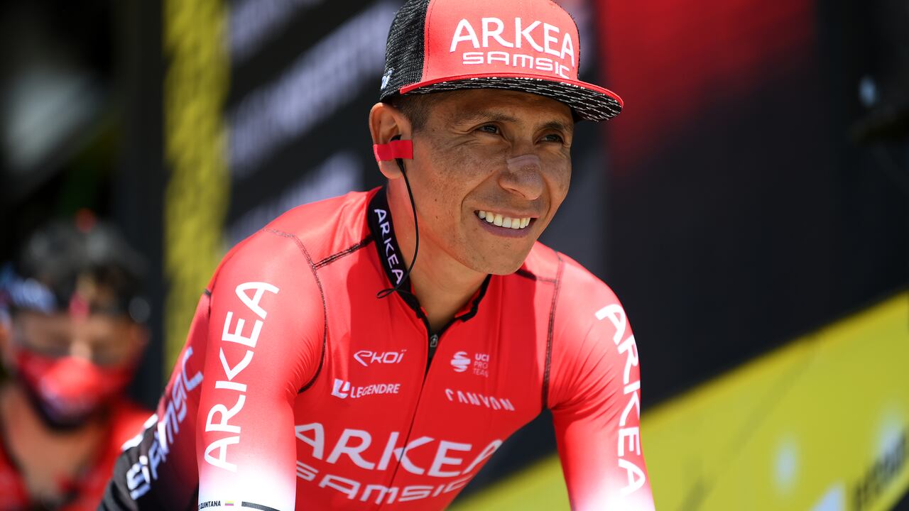 PLANCHE DES BELLES FILLES, FRANCE - JULY 08: Nairo Alexander Quintana Rojas of Colombia and Team Arkéa - Samsic during the team presentation prior to the 109th Tour de France 2022, Stage 7 a 176,3km stage from Tomblaine to La Super Planche des Belles Filles 1141m / #TDF2022 / #WorldTour / on July 08, 2022 in Planche des Belles Filles, France. (Photo by Alex Broadway/Getty Images)