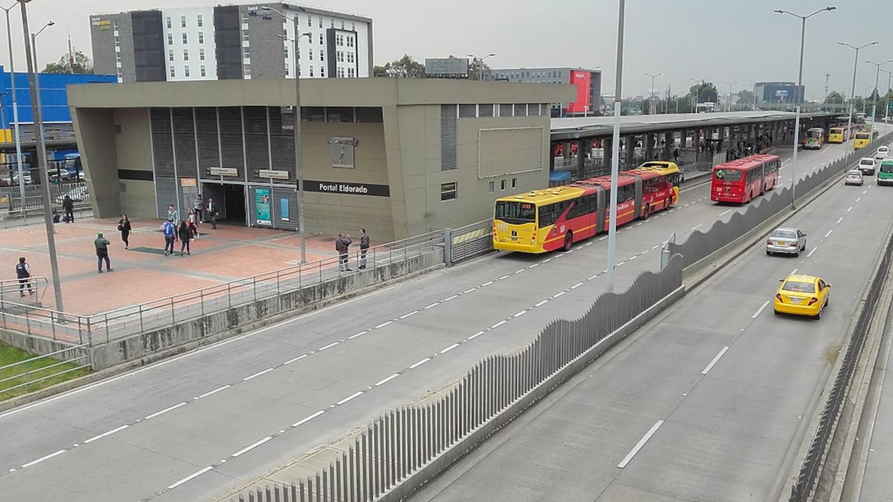 Portal El Dorado, uno de los últimos inaugurados por TransMilenio.